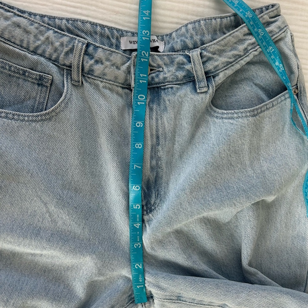 WeWoreWhat We Wore What Wide Leg Denim Jeans
Light Wash
Size 31 - Picture 7 of 9